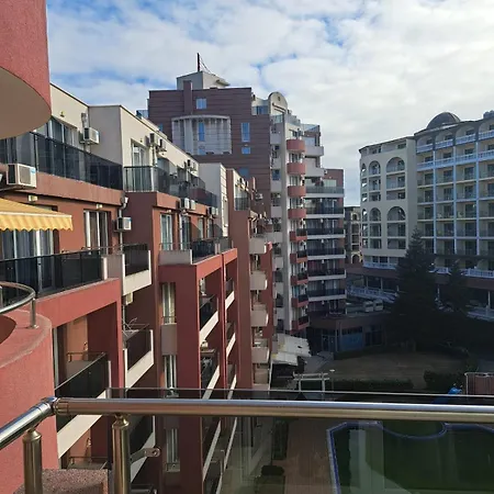 Admiral Plaza Sunny * Сонячний Берег