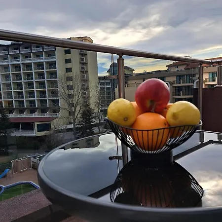 Admiral Plaza Premium Suites